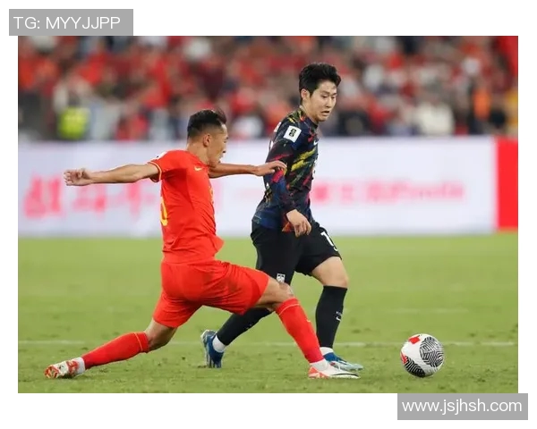 2018年中国与韩国足球队首发阵容对比分析及战术解读