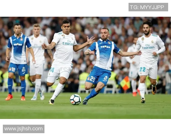 本菲卡对比兰尼塞斯精彩直播比分实时更新与赛况分析 本菲卡对比兰尼塞斯精彩直播比分实时更新与赛况分析